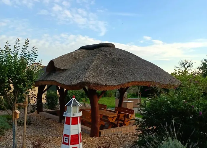 Schlafen Im Fass Mit Sonnenuntergang Blick